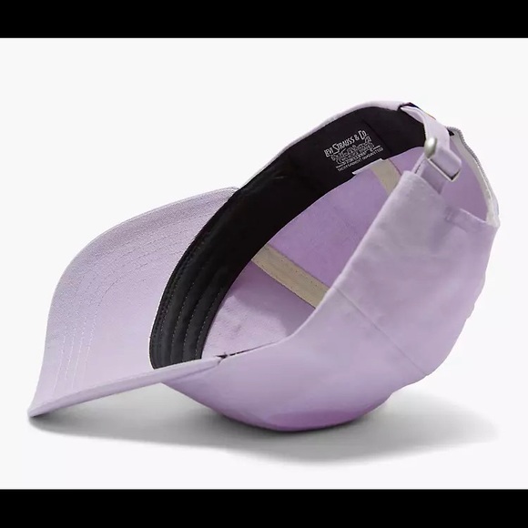 🚨Levi Pride NWT Strap Back Hat - Picture 3 of 3